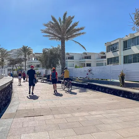 Arenas Cosy Flat - Balcony & Ac Apartman *